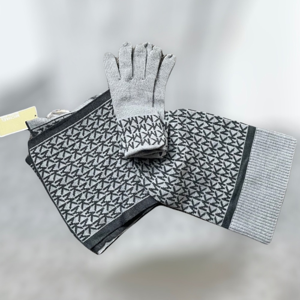 Michael Kors scarf, hat & gloves set